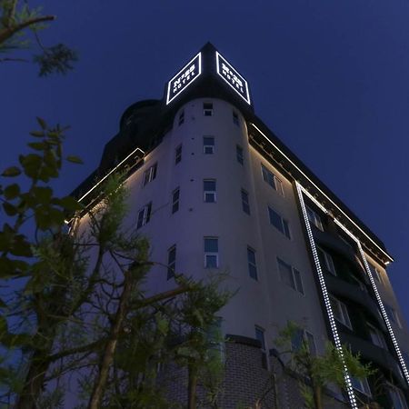No.25 Hotel Чхонан Екстер'єр фото